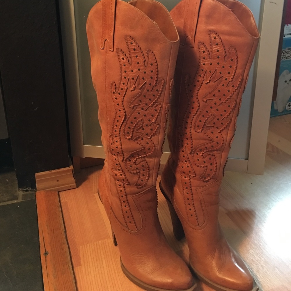 Jessica Simpson Cowboy Boots
